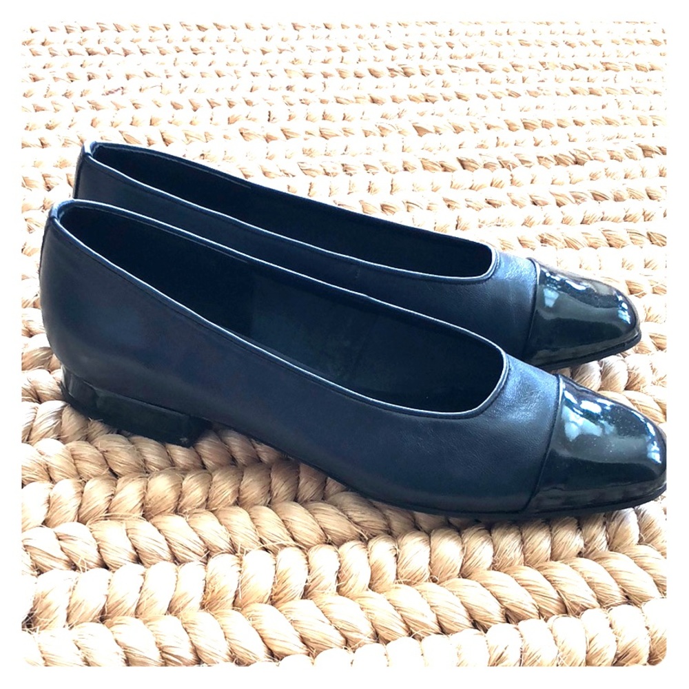 Ditto by Vaneli Pumps